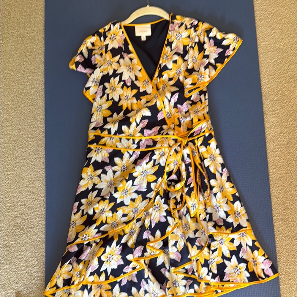 Floral Wrap Dress with Yellow and White Flowers